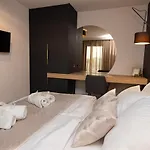 شقة Aurum Ponte Deluxe