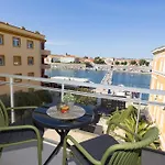 شقة Aurum Ponte Deluxe زادار
