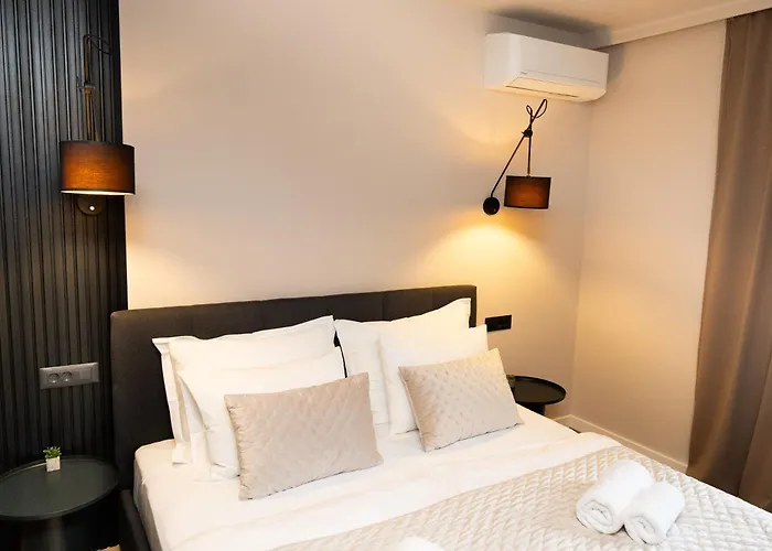 Aurum Ponte Deluxe Апартаменты