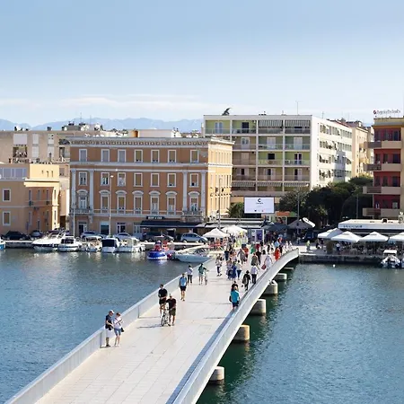 Aurum Ponte Deluxe Apartment Zadar