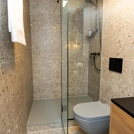 Aurum Ponte Deluxe